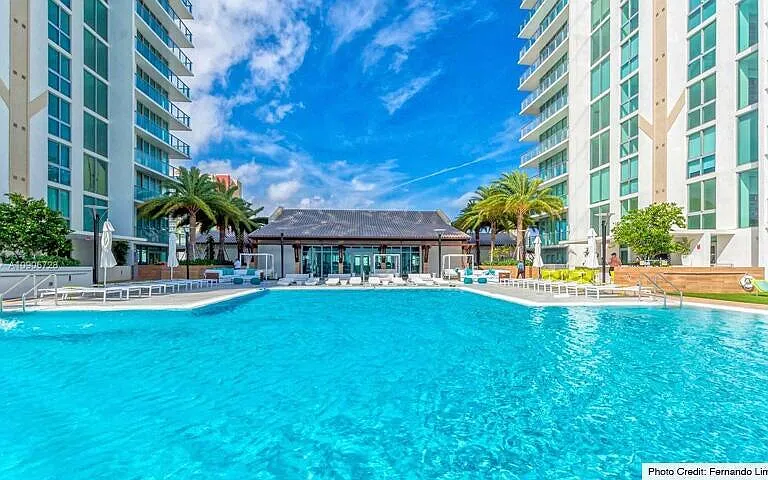 330 Sunny Isles Blvd #5-703 — Photo 10