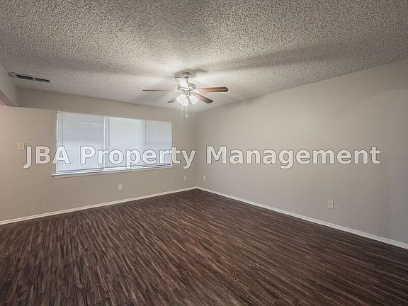 3rd image of 1770 Farleigh Ct #1770F
