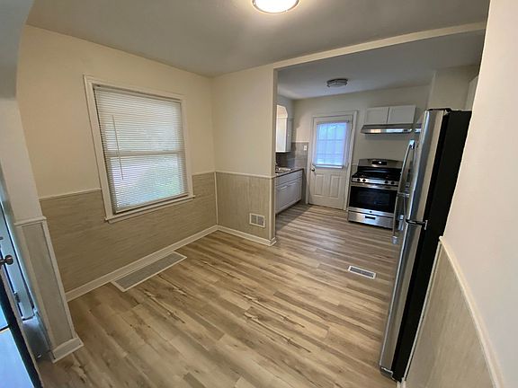 4th image of 10128 Winkler Dr
