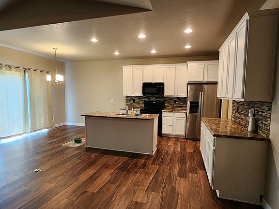 Open Concept Kitchen/Living Room