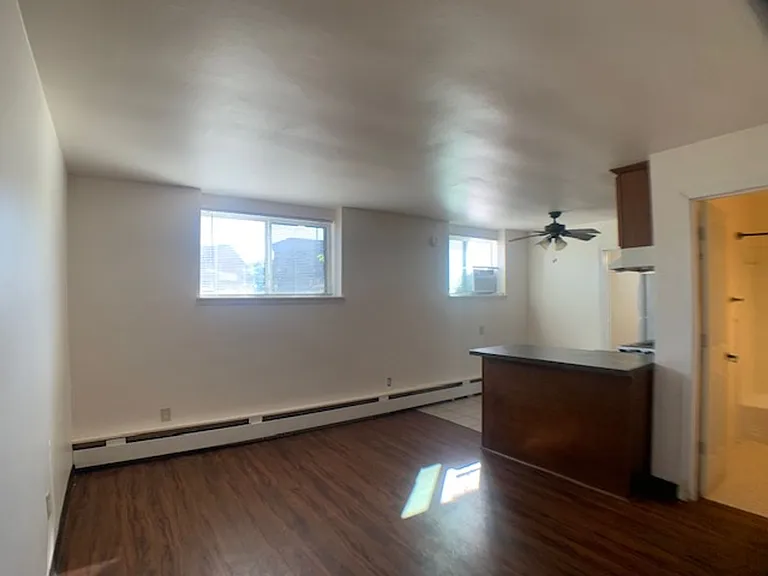 2633 Division St N ( Building A ) — Photo 3