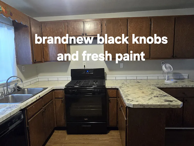 630 Easy St — Photo 1