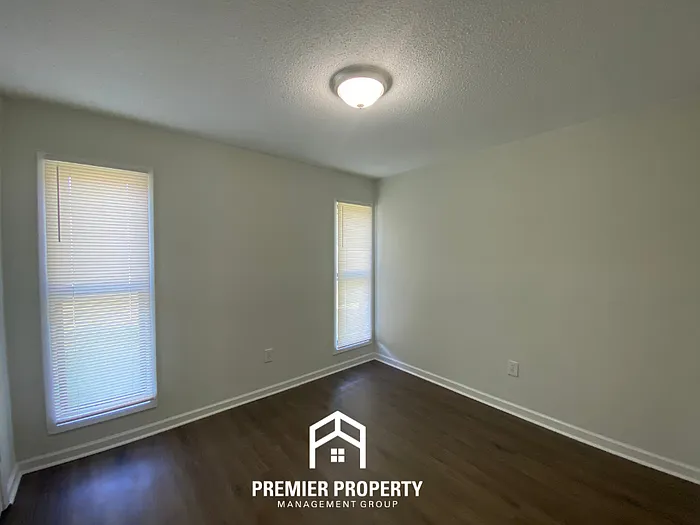 3833 Kerston Dr — Photo 13