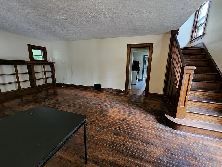 114 Linden Rd #2 — Photo 6