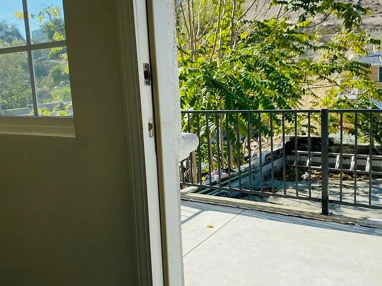 1026 1/2 N Gage Ave — Photo 15