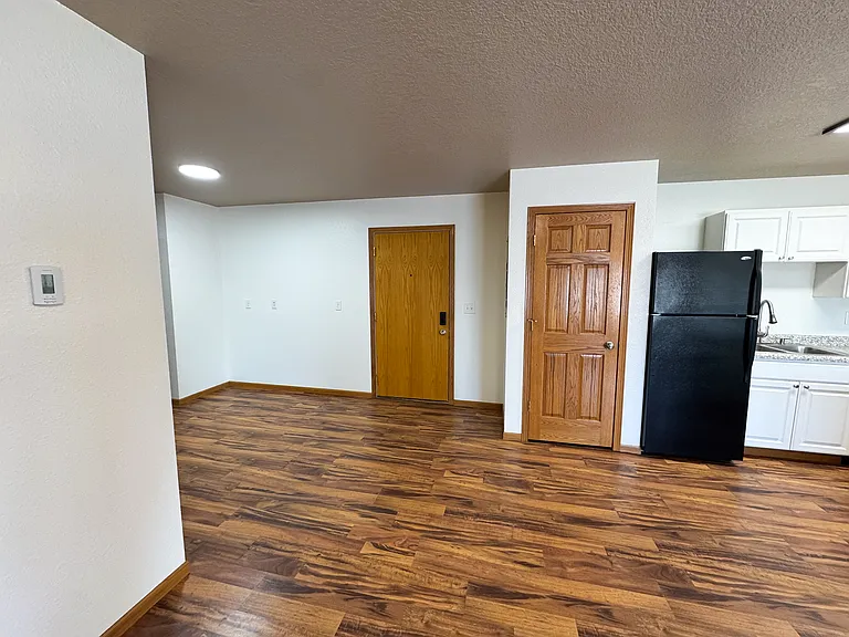 117 W Main St — Photo 9