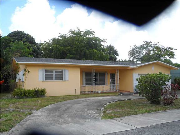 2nd image of 510 NW 120th St