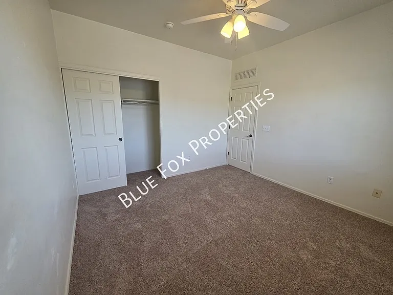 3508 W Lost Village Ln — Photo 18
