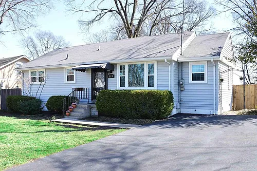 119 Myers St Photo 1