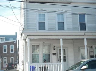 10 N Front St, Saint Clair, PA 17970