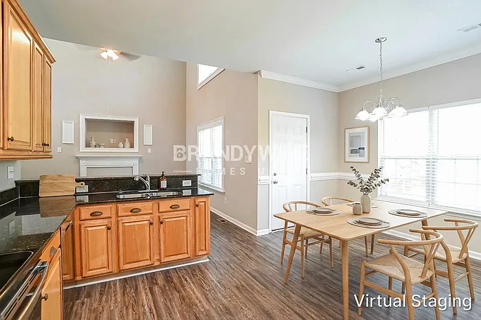 1014 Little Rock Ct — Photo 8