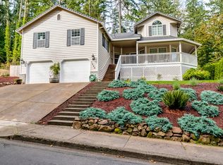 1220 S 69th Pl, Springfield, OR 97478