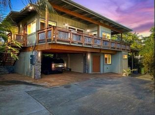 66-084A Waialua Beach Rd #2, Haleiwa, HI 96712