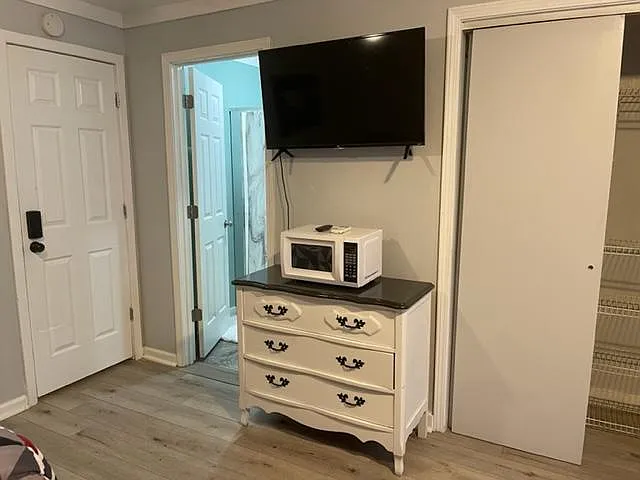 507 S Georgia St #1 — Photo 3
