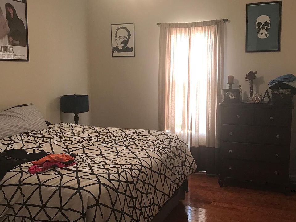 1st image of 1971 W Lawrence Ave #2
