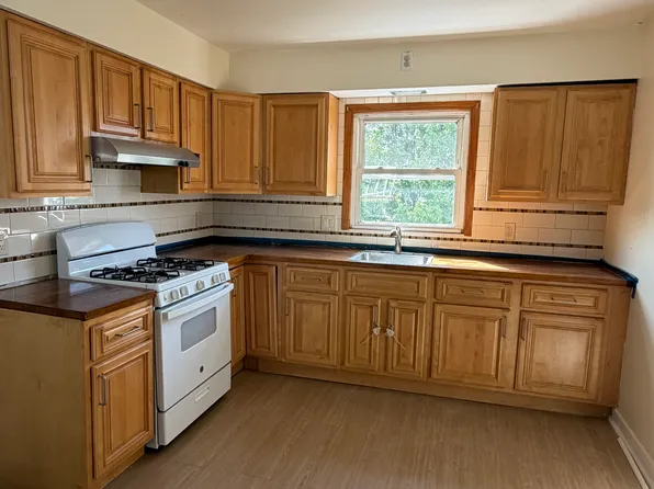 9117 Grand Ave, North Bergen, NJ
