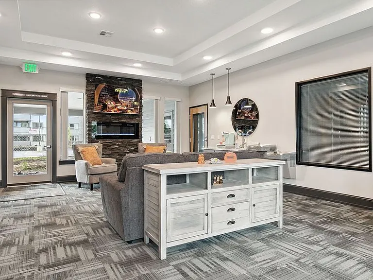 Prairie Home Apartments — Photo 18