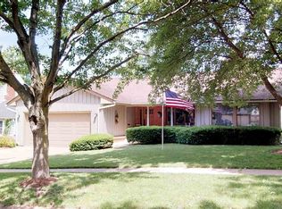 351 Rolfe Rd, Dekalb, IL 60115