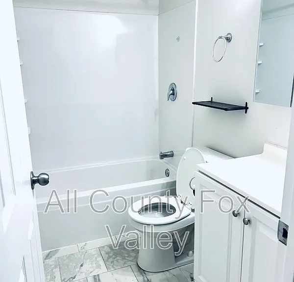 170 S Waters Edge Dr #1 — Photo 17