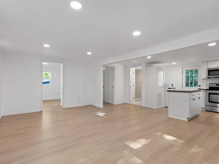 1510 Adams St — Photo 8