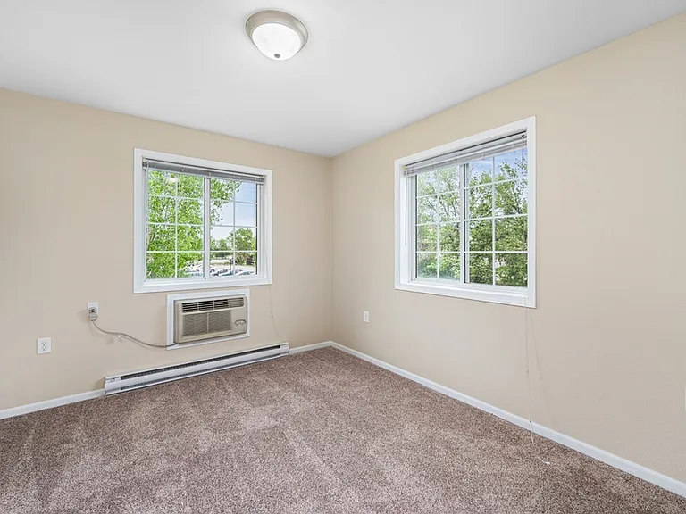 11. OXford Apartment 3bd - Bed3 Large 11. OXford Apartment 3bd - Bed3 Large
