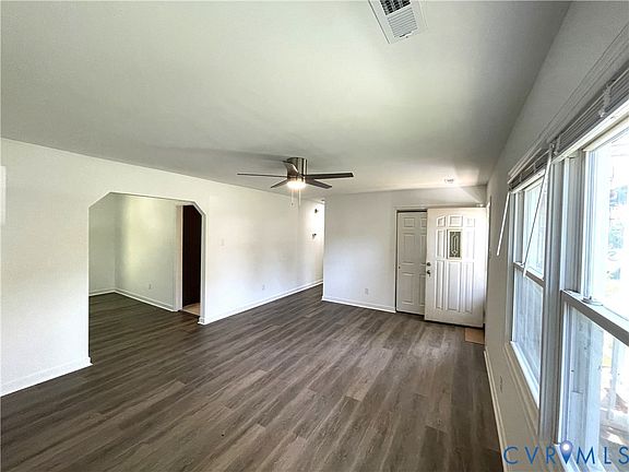 3rd image of 2419 Brinkwood Dr