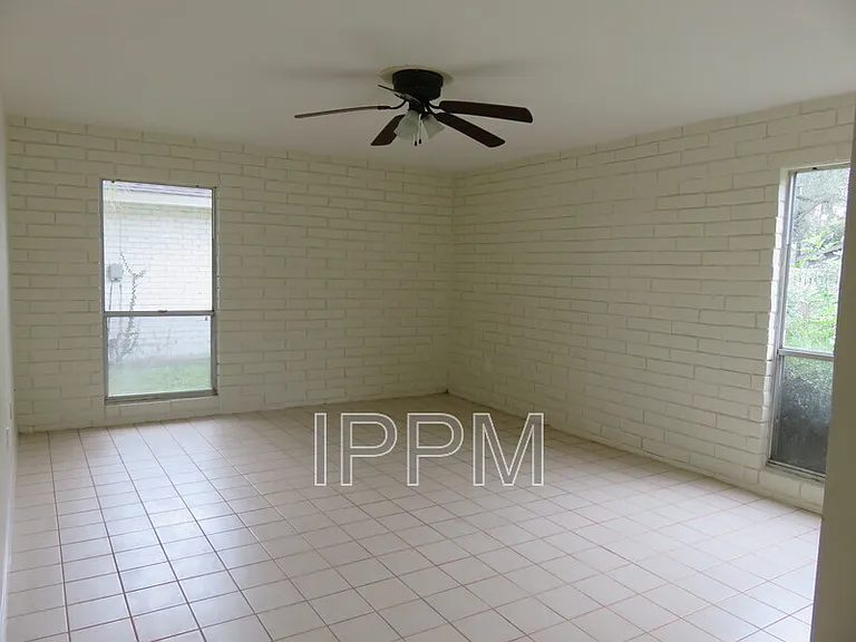 5108 Manana Cir — Photo 40