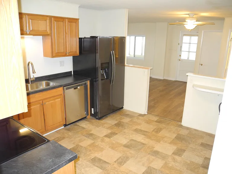 21006 Jefferson Blvd #A — Photo 3