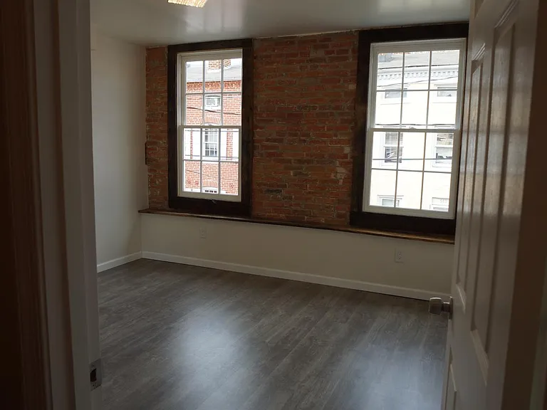 907 Lemmon St — Photo 20