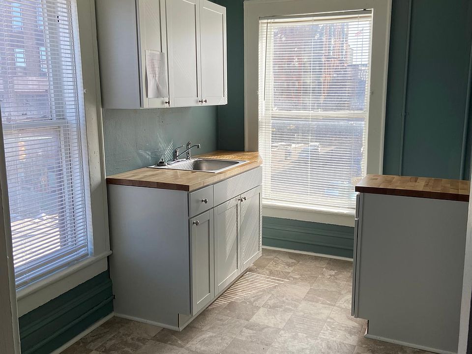 1st image of 137 E Water St