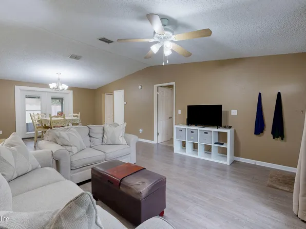 1652 E EVERGREEN Lane, Middleburg, FL 32068