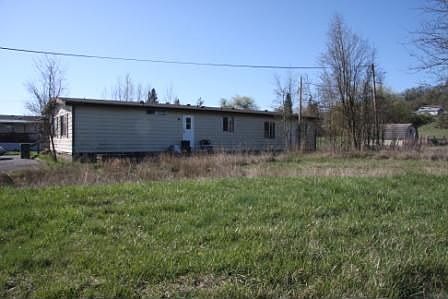 2nd image of 220 N 7th St