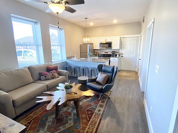 4th image of 201 West Ave APT 4