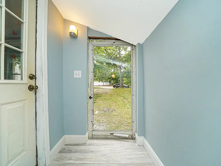 173 Canal Rd #2 — Photo 9