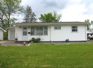 21 Peggy Ann Dr, Decatur, IL 62521