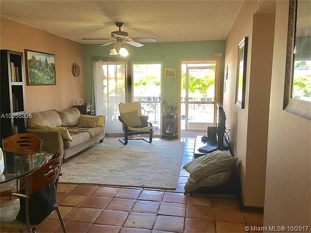 1st image of 5383 SW 40th Ave APT 204