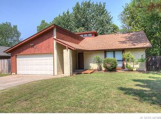 904 W Boston St S, Broken Arrow, OK 74012