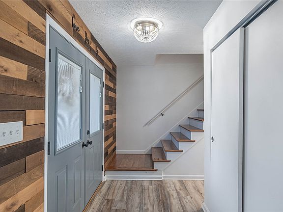 2nd image of 4608 Cutlass Dr