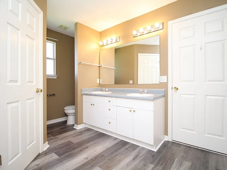 4319 Crosswinds Dr — Photo 13