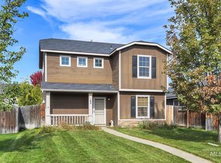 184 W White Sands Dr, Meridian, ID 83646