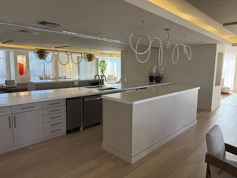 550 Okeechobee Blvd #1407 — Photo 36
