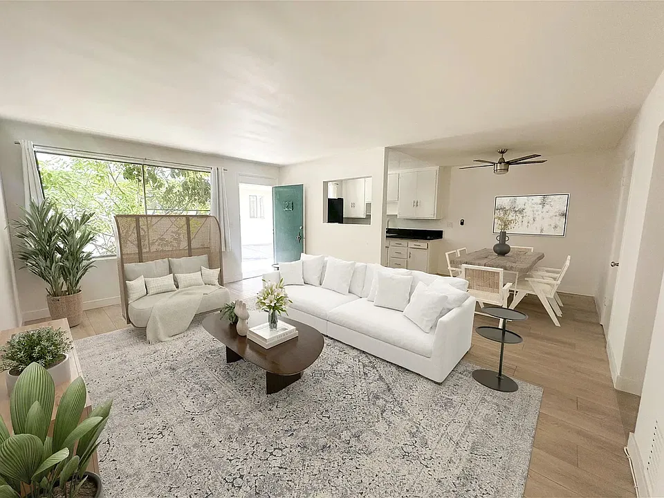 11509 Venice Blvd #2