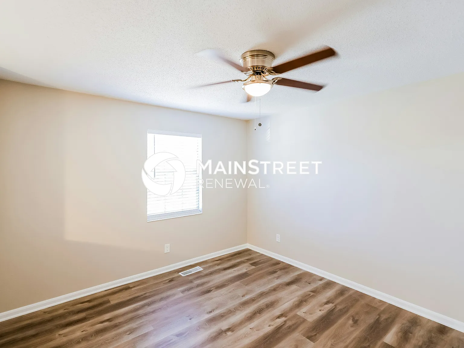 2813 Sayers Rd — Photo 3