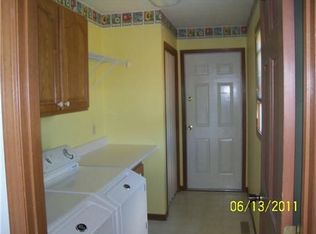 10851 Del Rey Dr, Osceola, IN 46561