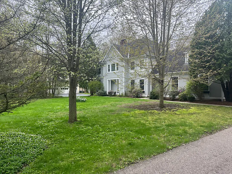 Front of house from driveway