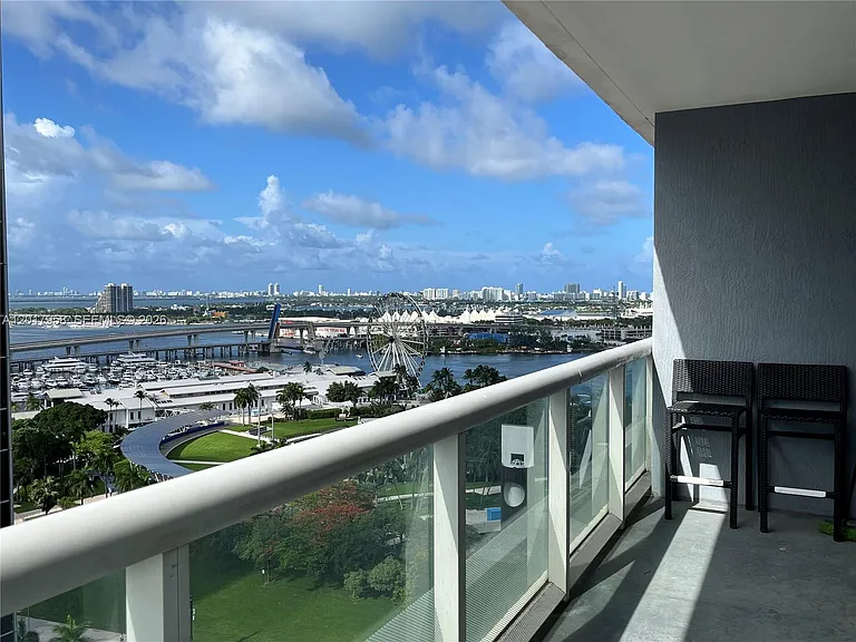 50 Biscayne Blvd #1801 — Photo 1