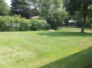 2700 Gerald Ave, North Saint Paul, MN 55109