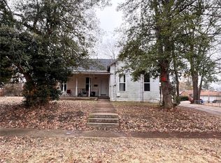 504 E Main St, Sparta, IL 62286