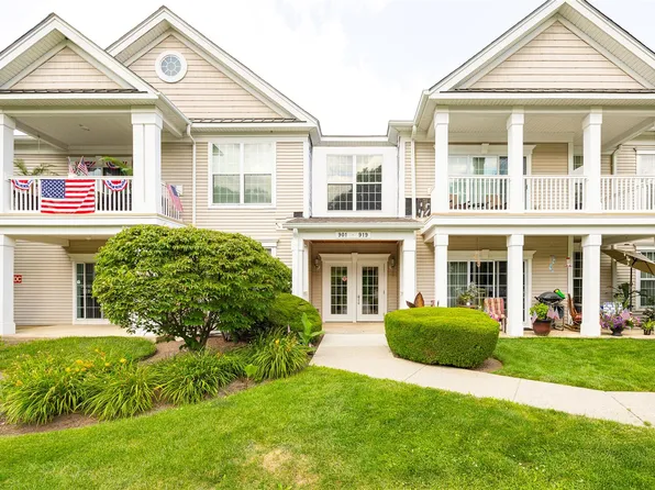 903 Saratoga Lane, Fishkill, NY 12524