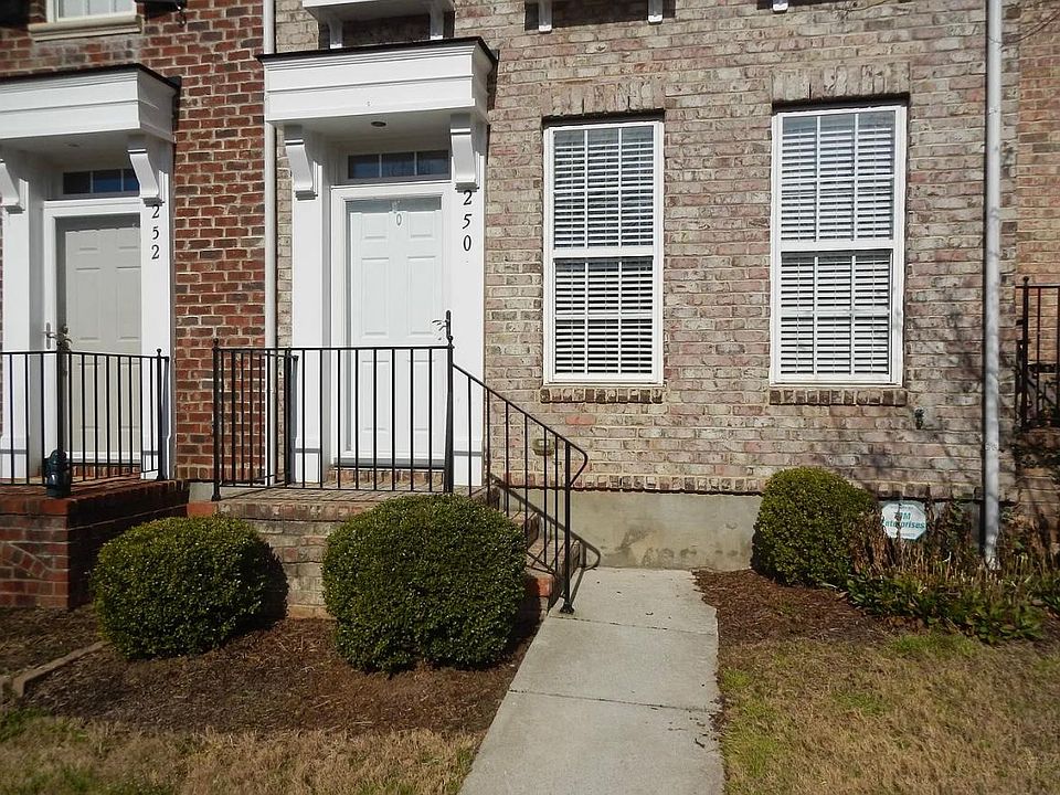 1st image of 250 Welton Way